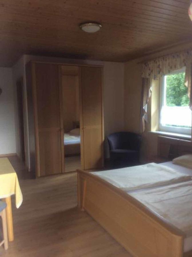 Pension Haus Am Heubach バート・シュタッフェルシュタイン エクステリア 写真