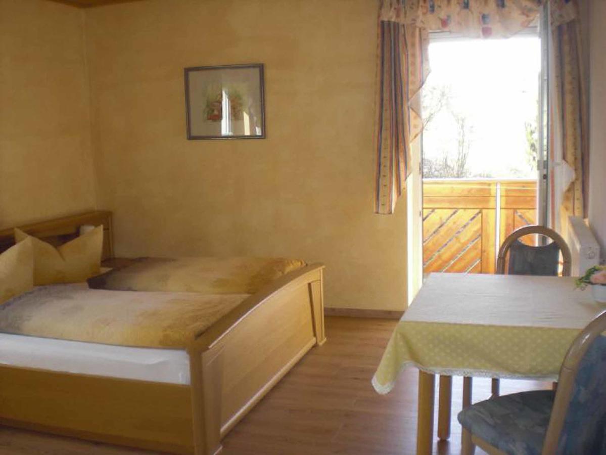Pension Haus Am Heubach バート・シュタッフェルシュタイン エクステリア 写真